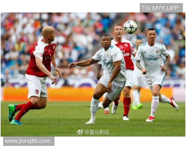 功夫足球中三位外国球星的传奇表现与影响力解析