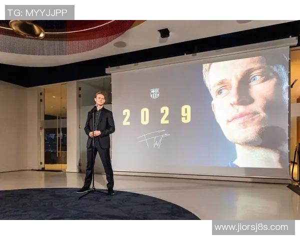 球星logo足球设计创新解析及其背后的品牌影响力与市场趋势